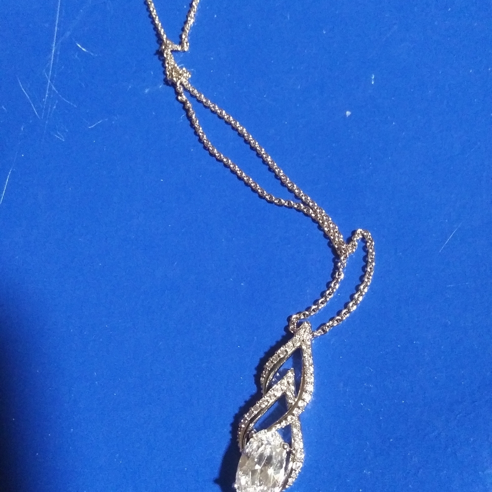 Eliot danori necklace